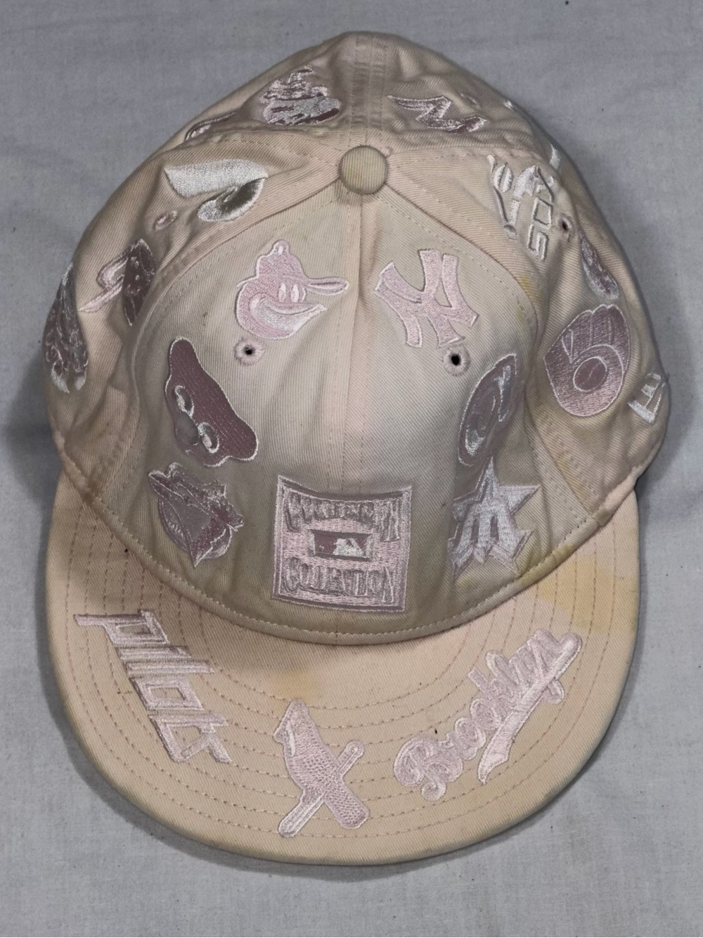 New Era 59FIFTY Cooperstown MLB All Over Logo Hat 7 1/2 Cream Off White